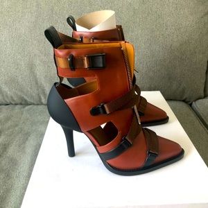 Chloe chc18w06791 brown heel boots! 🎉🎉🥳